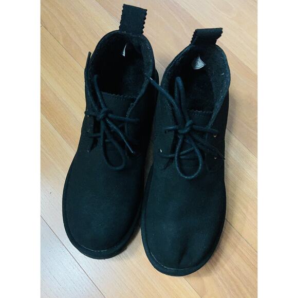 Bearpaw Womens Boot Size 10 Black Suede SKYE Chukka Sheepskin Lined Ankle Winter - Picture 2 of 7